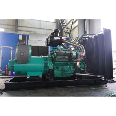 600kw乾能柴油發電機組-乾能12缸柴油機12V138BZLD柴油發電機組,缸徑/行程：138/160mm,柴油發電機組水冷發動機功率660KW,柴油發電機組配套馬拉松斯坦福發電機。廠價直銷歡迎選購：13773399855。