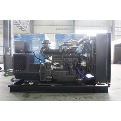 150kw乾能柴油發電機組-乾能6缸柴油機QN8D250D2柴油發電機組,缸徑/行程：114/135mm,柴油發電機組水冷發動機功率185KW,柴油發電機組配套馬拉松斯坦福發電機。廠價直銷歡迎選購：13773399855。